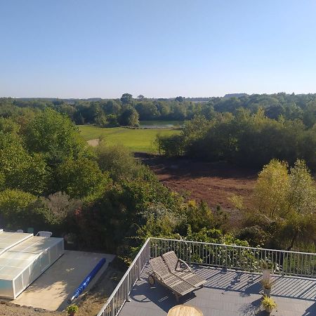 Gite La Pironniere - Piscine, Nature, Au Bord De La Riviere Montreuil-sur-Maine ภายนอก รูปภาพ